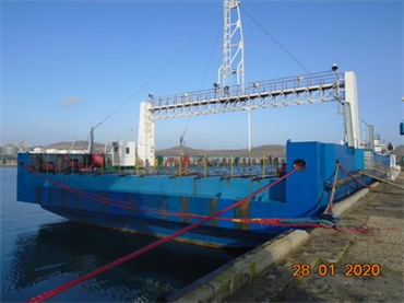 Self Propelled Ro-Ro Barge w/Ramp